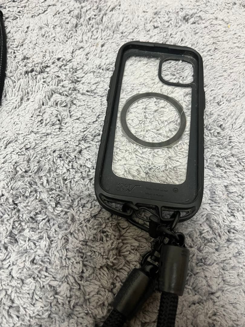 root co iPhone13ケース