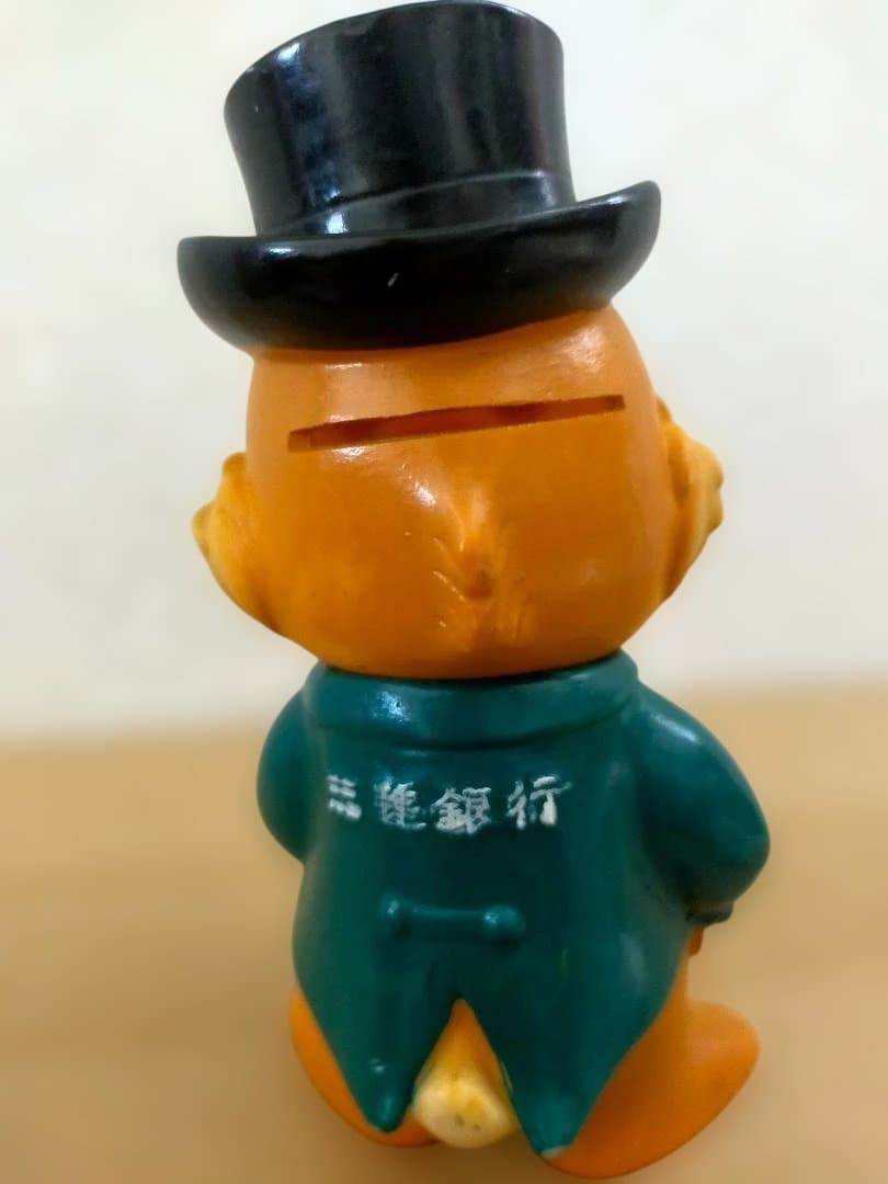 三菱銀行　ディズニーキャラクター貯金箱　６個