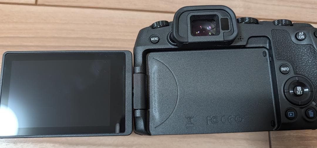 Canon EOS RP ボディ【中古】