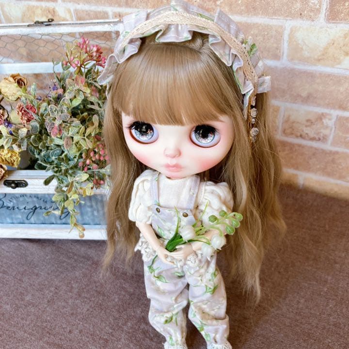 ハンドメイド　ネオブライスサイズ　サロペット&ヘッドドレスセット　スズラン
