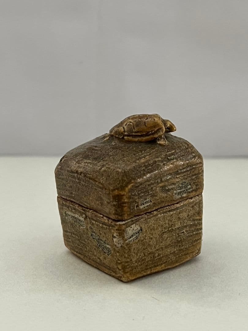 古織部香合 角形 亀 茶道具