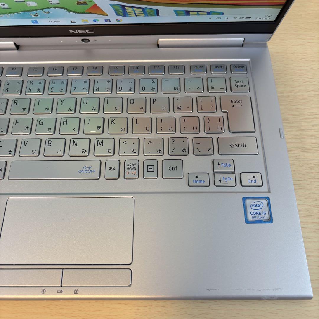 【タッチパネル】第8世代 i5 SSD256GB Win11 Office