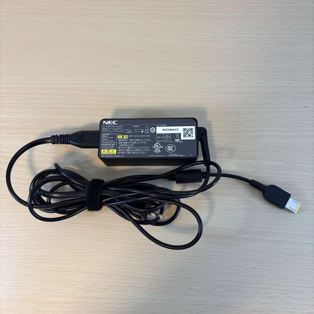 【タッチパネル】第8世代 i5 SSD256GB Win11 Office