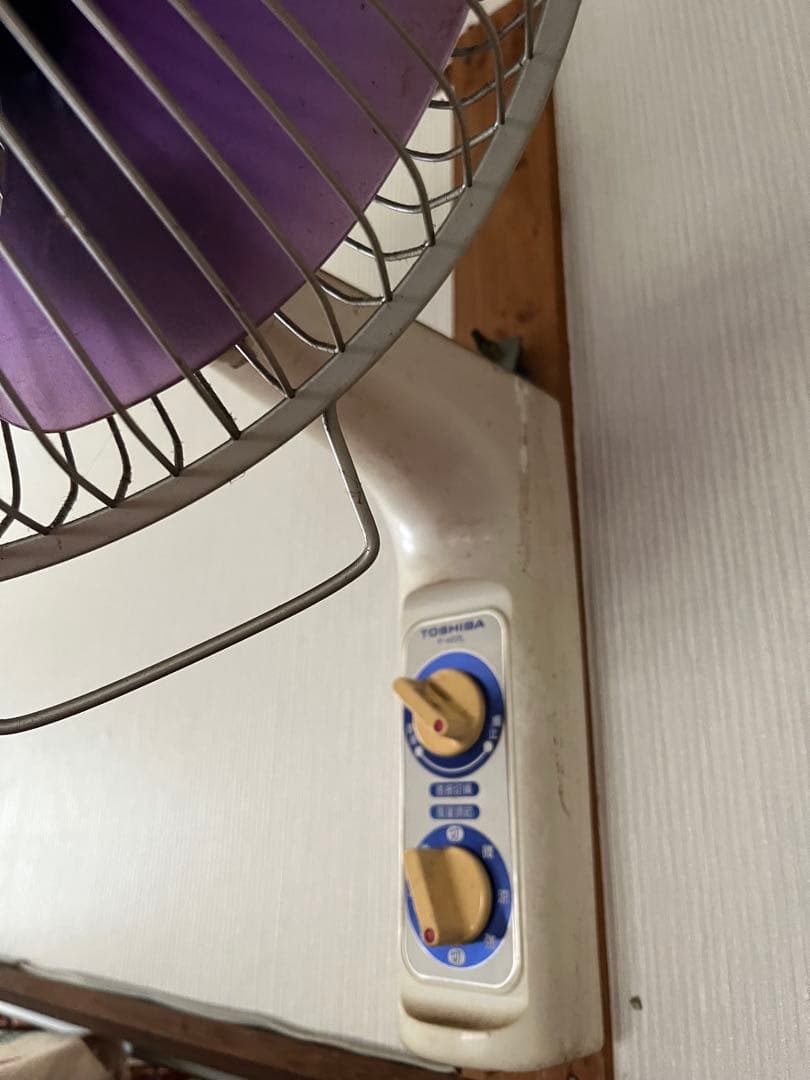 TOSHIBA 家庭用扇風機 紫