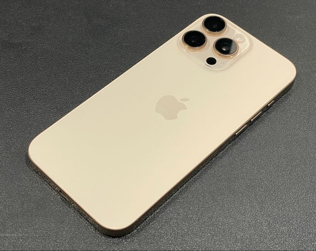 バッテリー容量100% iPhone 16 Pro Max