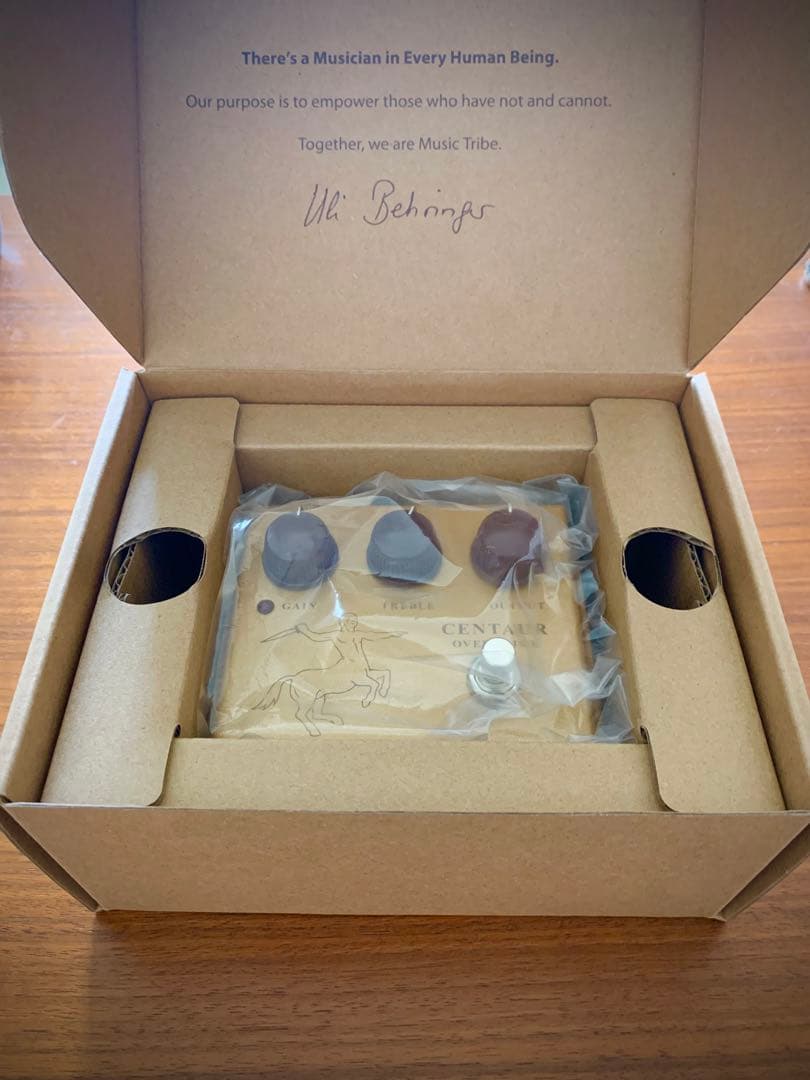 BEHRINGER CENTAUR OVERDRIVE 旧デザイン