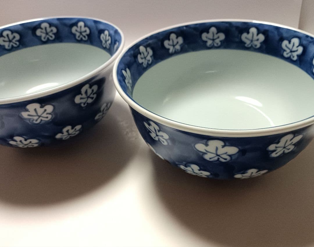 源右衛門窯 染付 古染風梅紋 麺鉢 丼 2客組