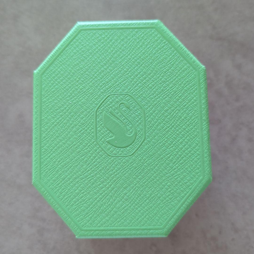 新品未使用品スワロフスキーSWAROVSKI　スワン（S）ケース　手提げ袋付き