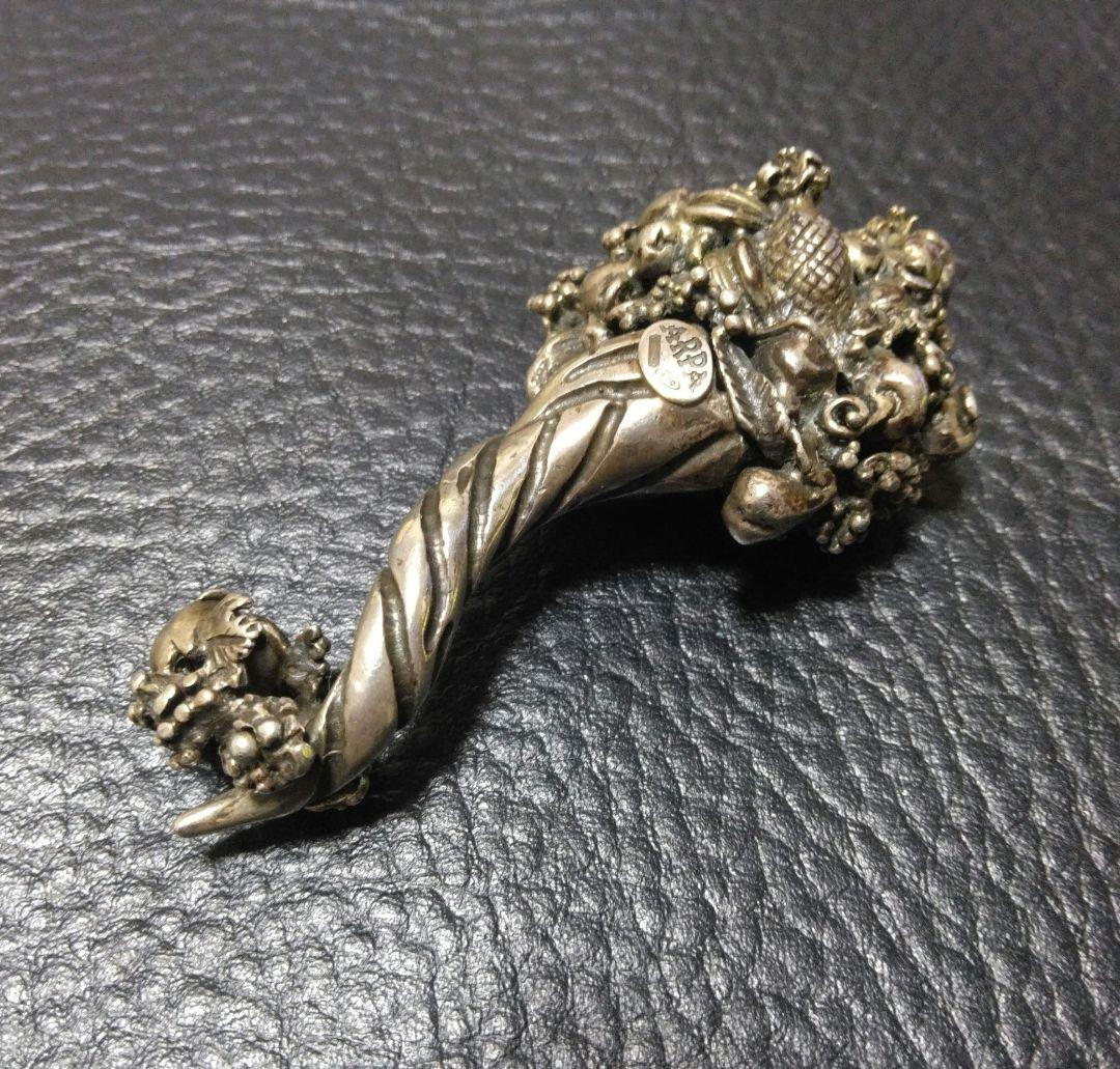 イタリア製 ビンテージ オブジェ アンティークシルバー 置物 ペンダント