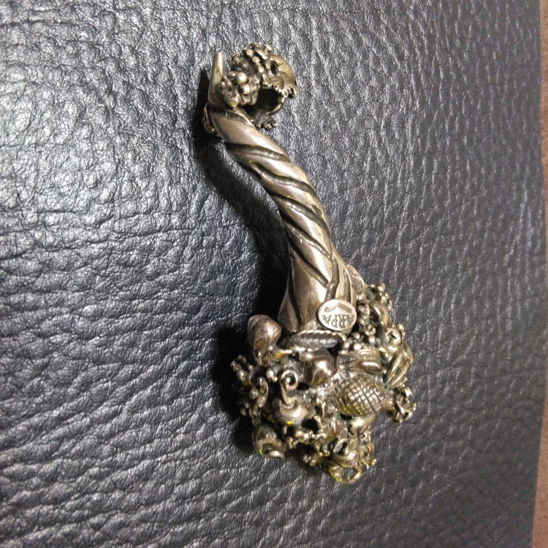 イタリア製 ビンテージ オブジェ アンティークシルバー 置物 ペンダント