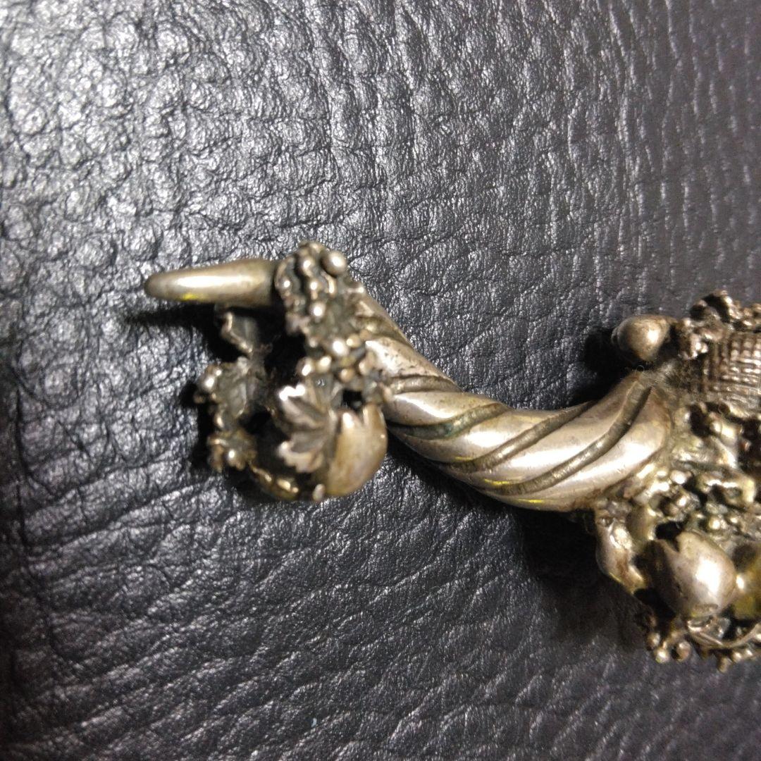 イタリア製 ビンテージ オブジェ アンティークシルバー 置物 ペンダント