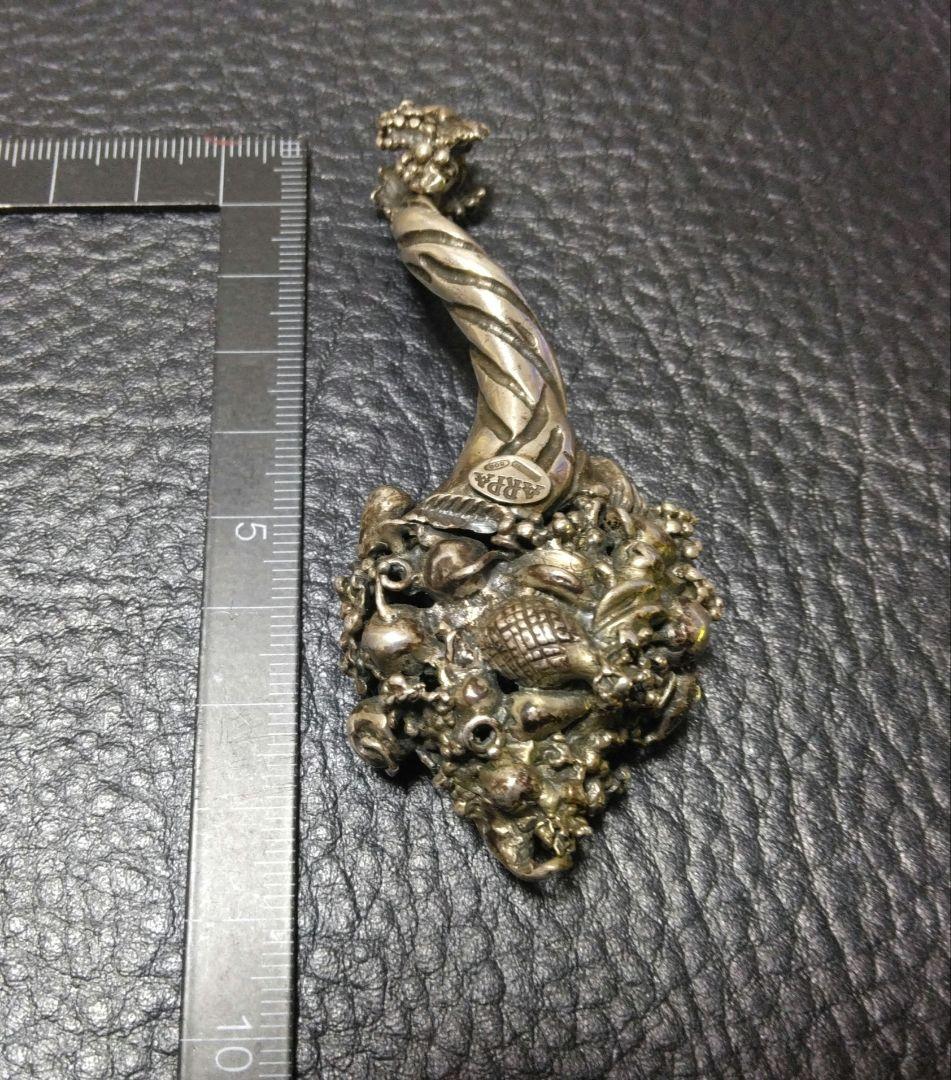 イタリア製 ビンテージ オブジェ アンティークシルバー 置物 ペンダント