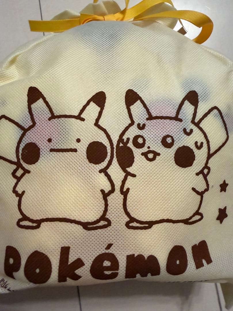 韓国限定 ポケモン ピカチュウ ぬいぐるみ メタモンは変身中