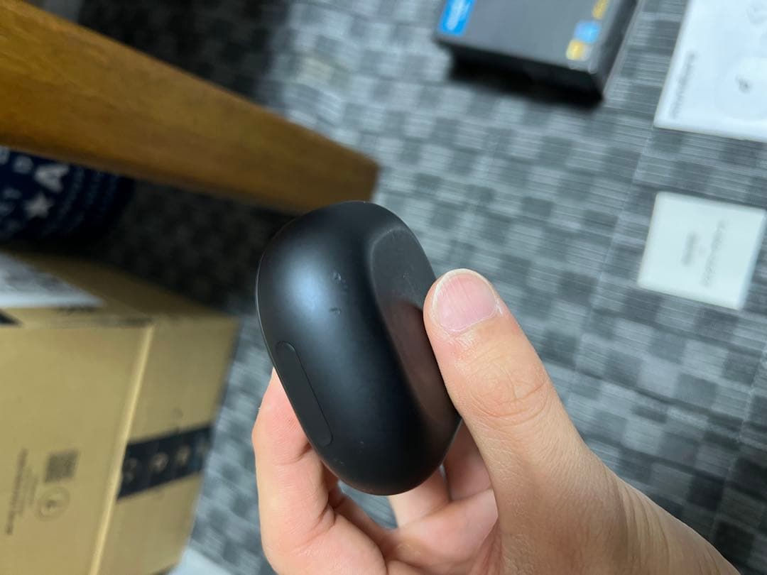 Soundcore Liberty 4 Pro 右耳と充電ケース箱付き