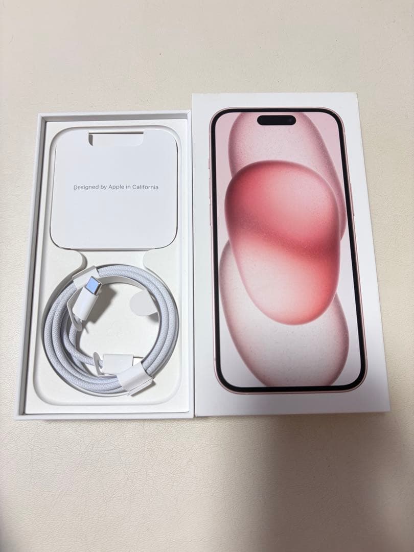 iPhone15 256GB ピンク SIMフリー