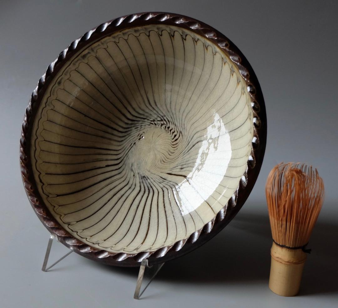 ☆☆ふもと窯 井上尚之　:スリップ・ウエアーの鉢