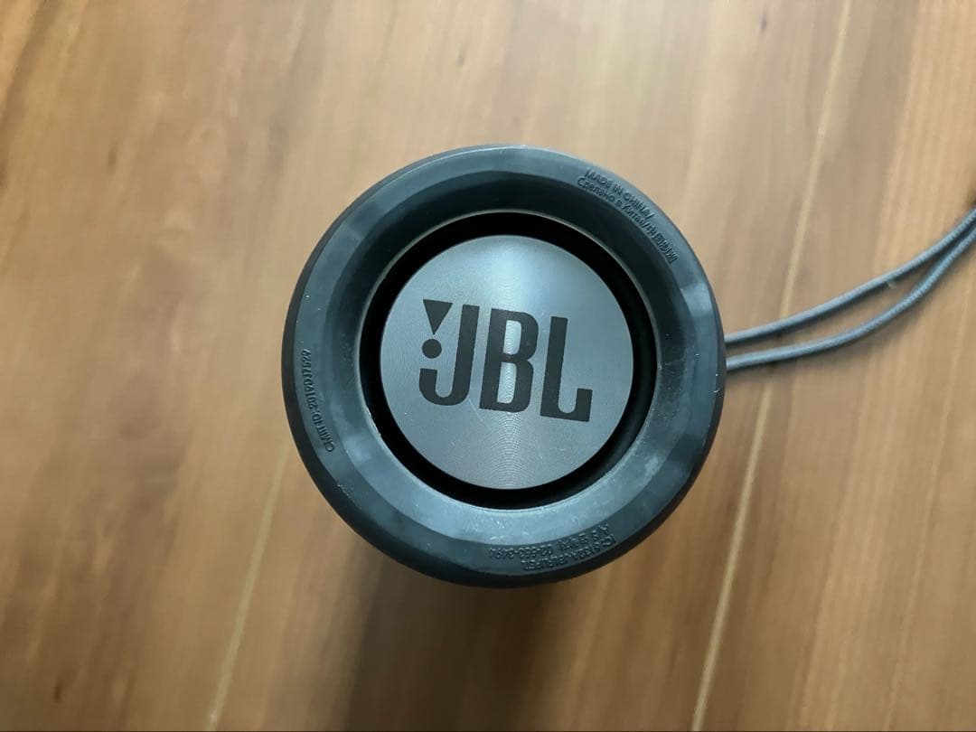 JBL FLIP ESSENTIAL 2020年モデル ガンメタル 中古