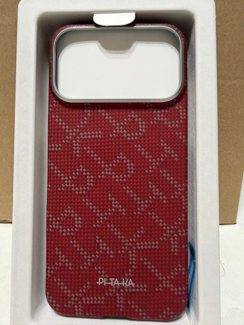 PITAKA iPhone 17 Pro Max ウルトラスリムケース