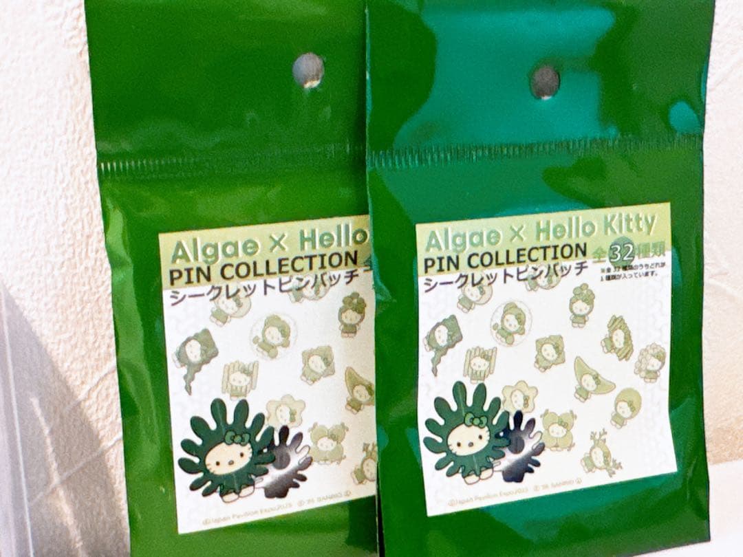 日本館限定　ピンバッジ　万博　ヒジキ　ウチワヒゲムシ　ケース付き　藻キティ　藻類