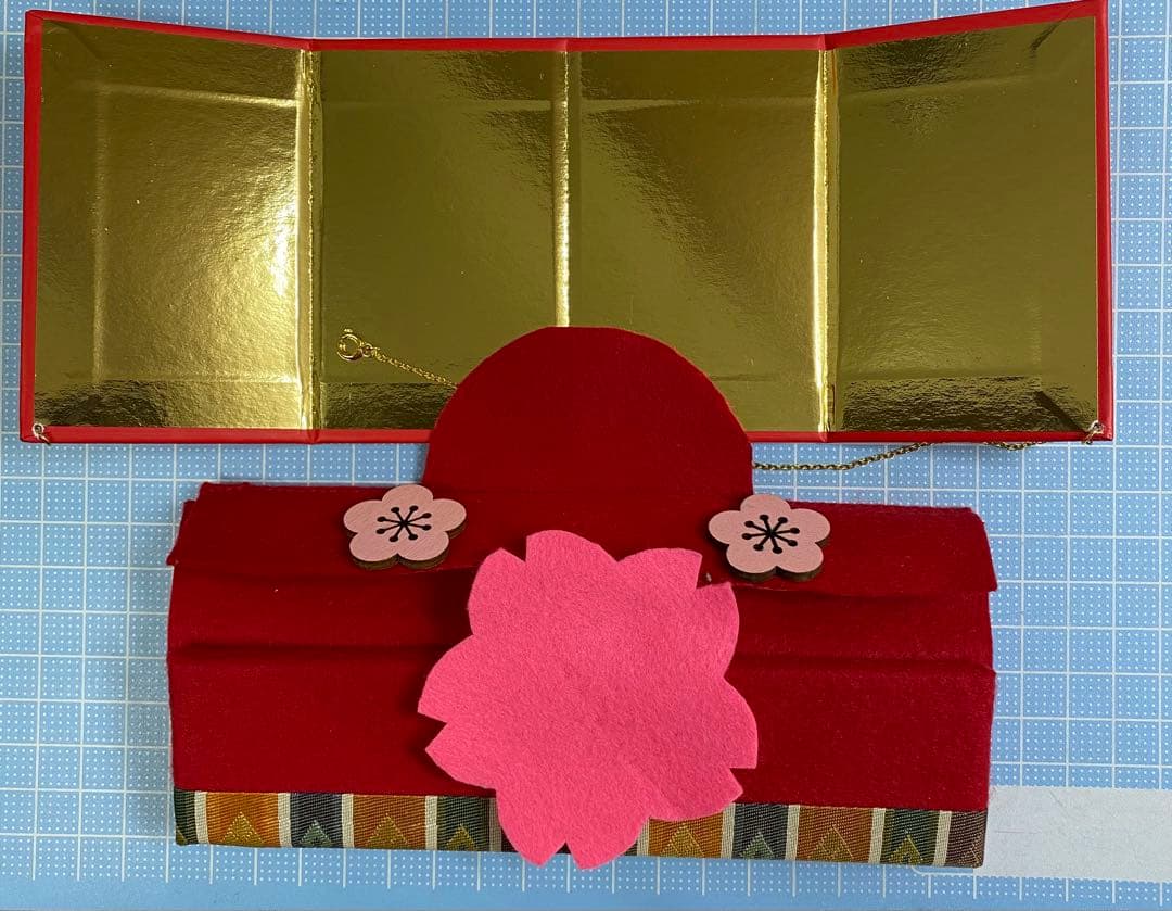 ちりめん細工　つまみ細工　うさぎ雛壇飾り　No.698 ハンドメイド