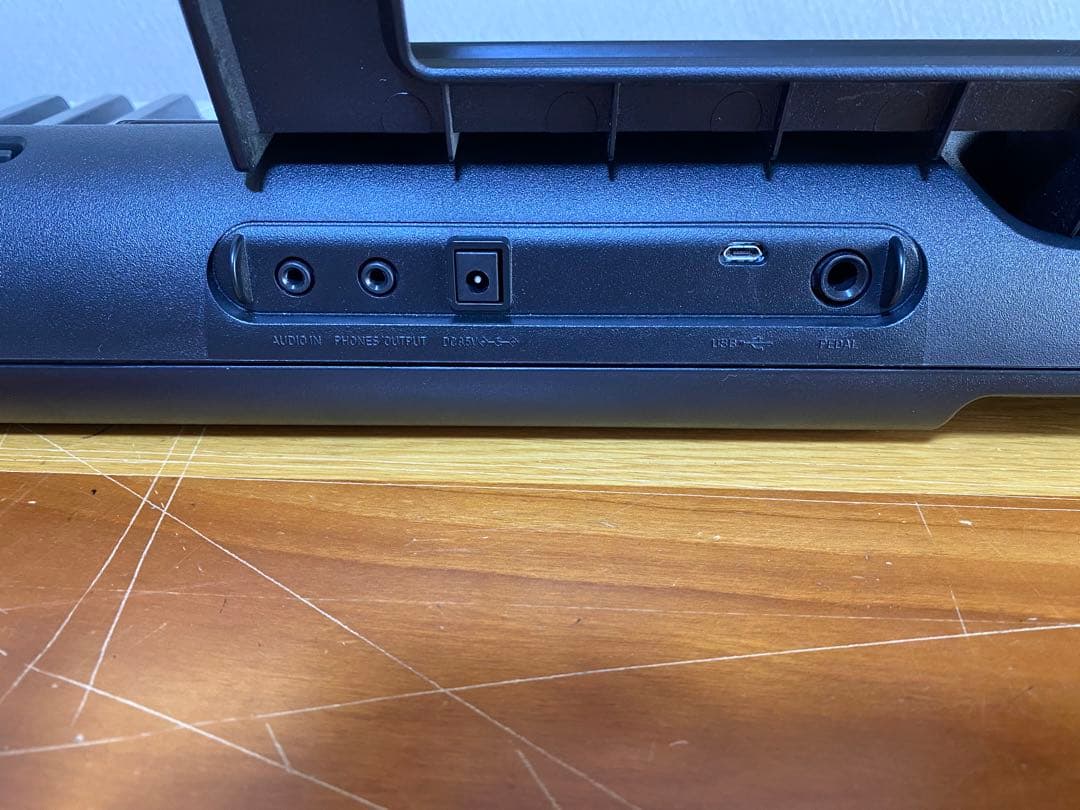 CASIO Casiotone CT-S200BK 22年製