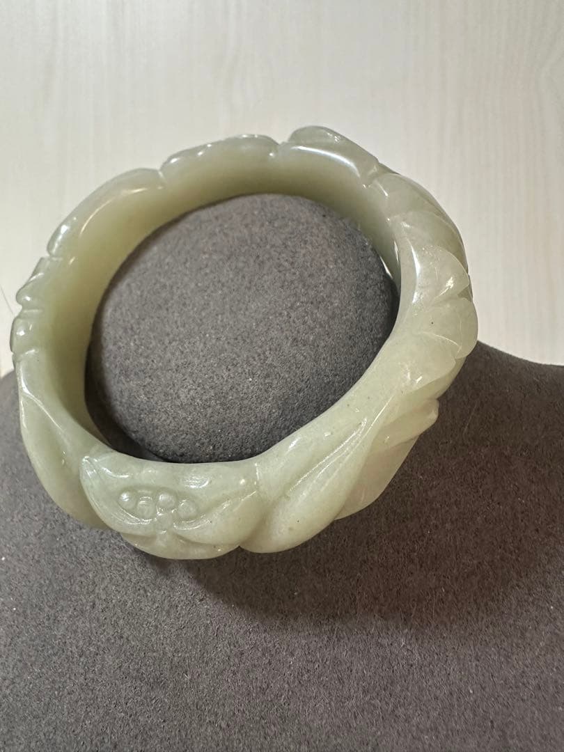 蓮花バングル　シャー太翠バングル　彫刻バングル