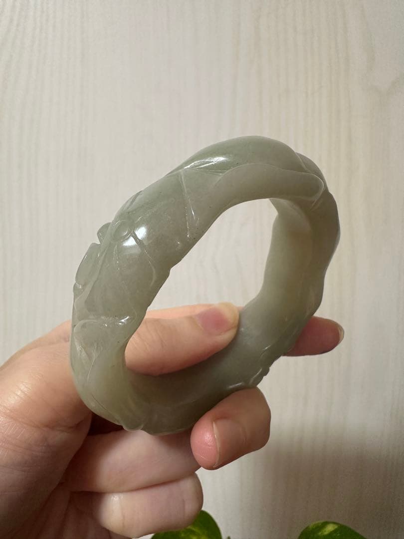 蓮花バングル　シャー太翠バングル　彫刻バングル