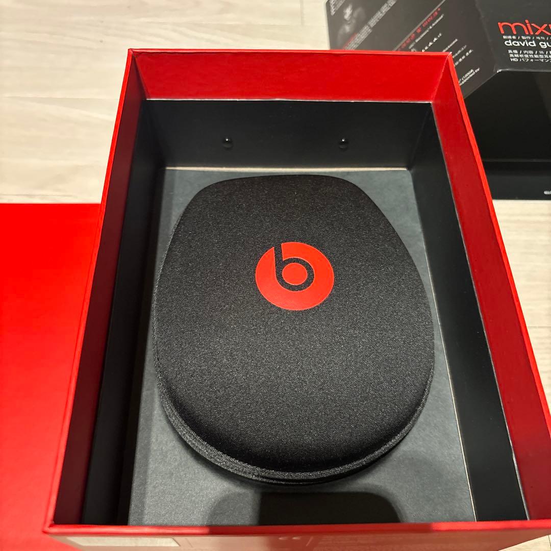 ヘッドホン Beats mixr