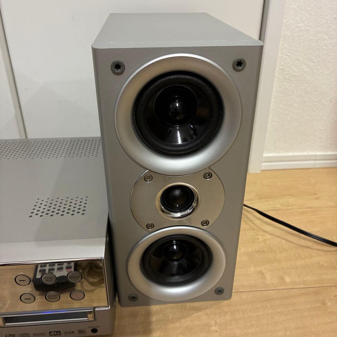 シャープ　完動品　DVD MD CDミニコンポ　SD-VH9