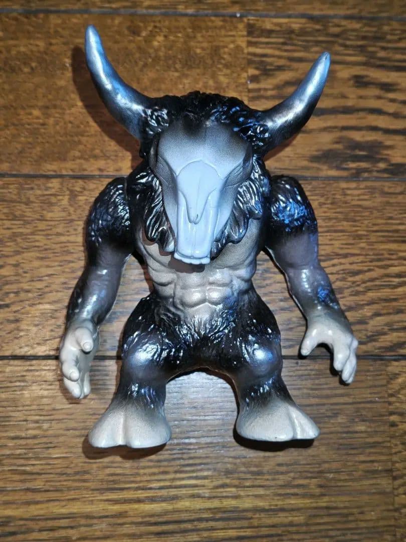 ち*こ様 ドリームロケット one up メディコムトイ 獣人ミノタウロス ge
