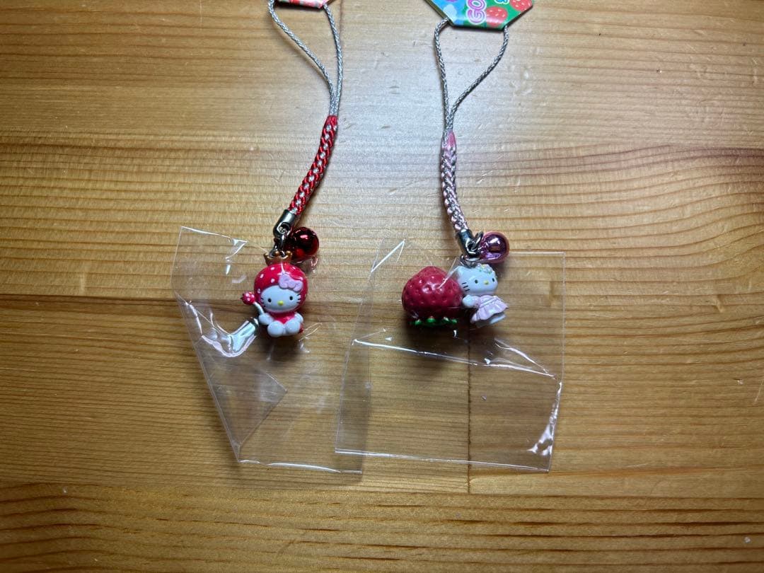 【レア】 ご当地キティ 根付け ストラップ 栃木 静岡 いちご2種セット