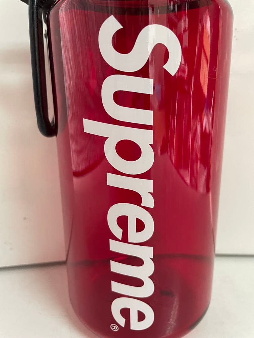 【662】supreme Nalgane 32 oz Bottle