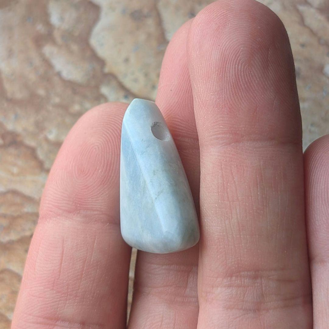 糸魚川翡翠のペンダントトップ　青翡翠