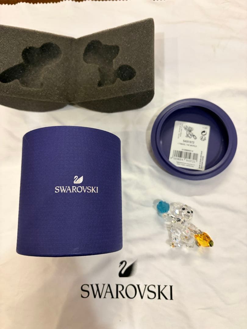 スワロフスキー クリスベア 世界を旅する 旅人Swarovski 5491972