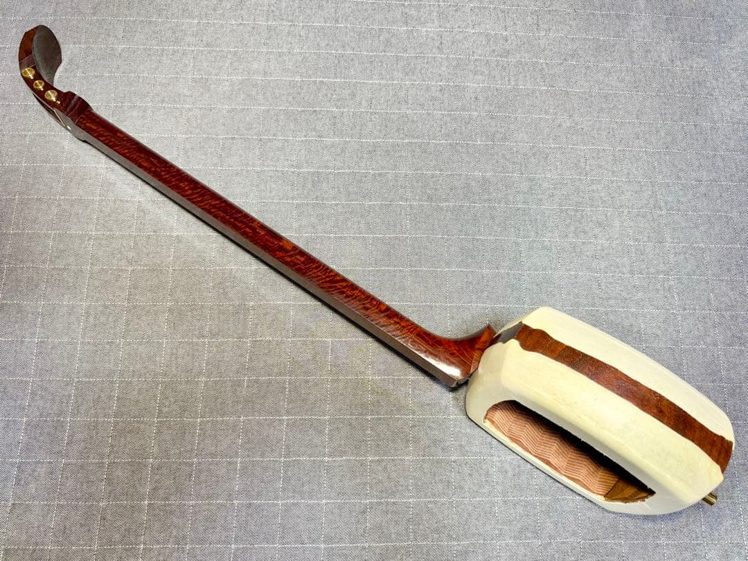 【大虎杢・極】最高峰 津軽三味線 K18 金細 子持綾杉 極上美品 超希少 太棹