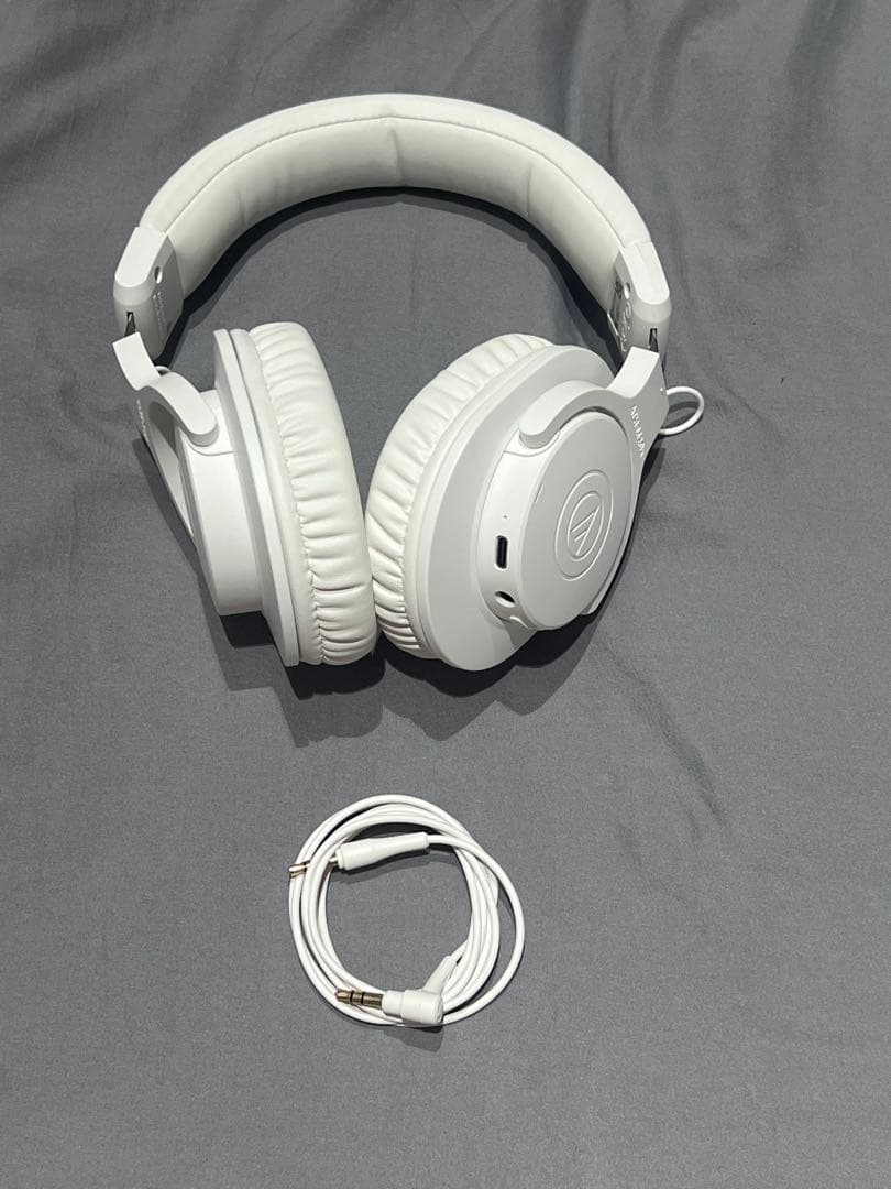 オーディオテクニカ　Bluetoothヘッドフォン　ATH-M20xBT