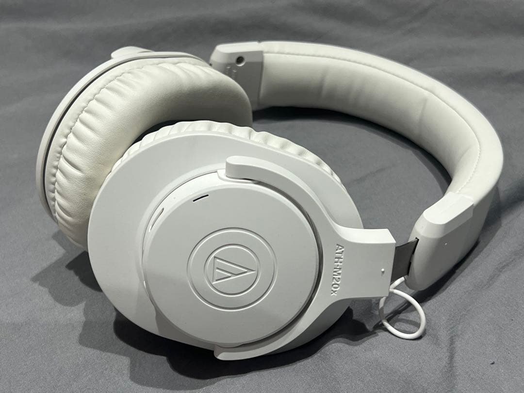 オーディオテクニカ　Bluetoothヘッドフォン　ATH-M20xBT