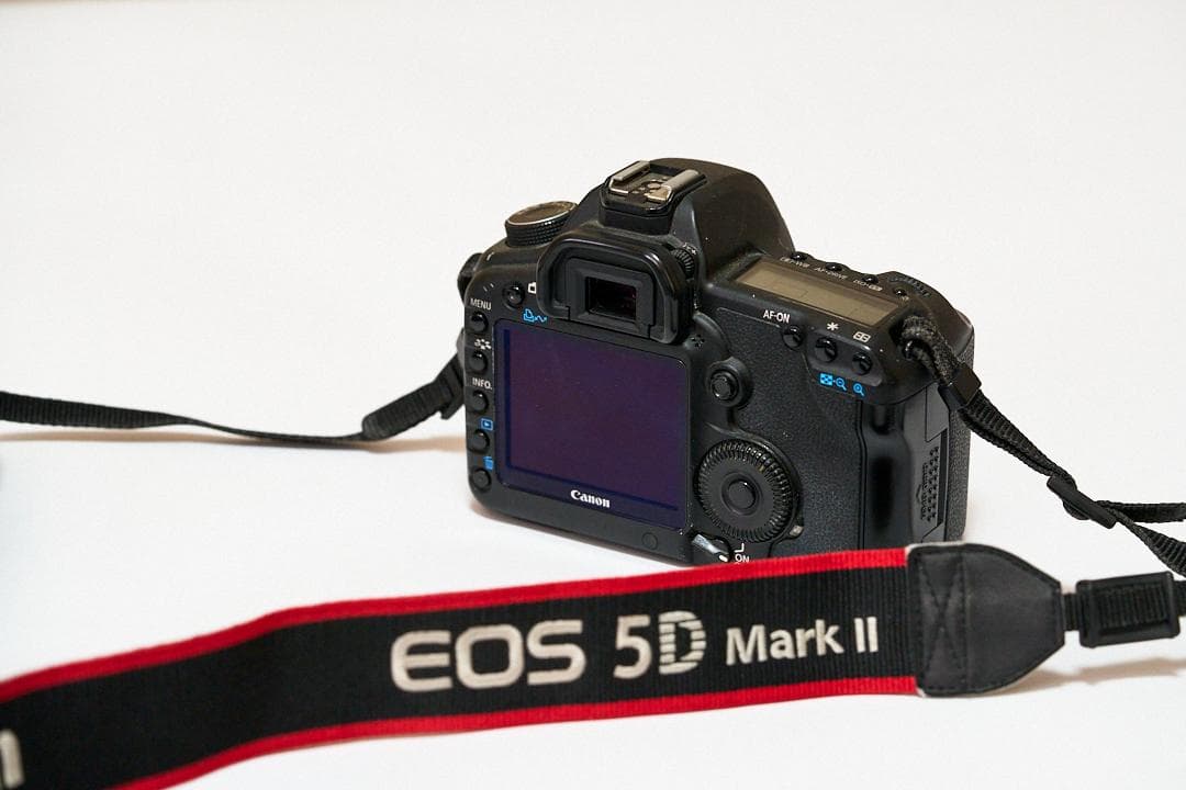 Canon EOS 5D Mark II デジタル一眼レフ