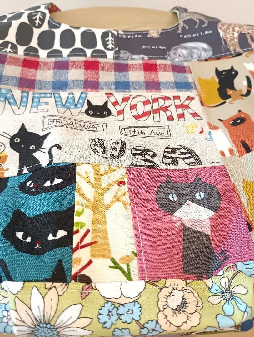 パッチワークバッグ　ハンドメイド　グラニーバッグ型　猫　他…