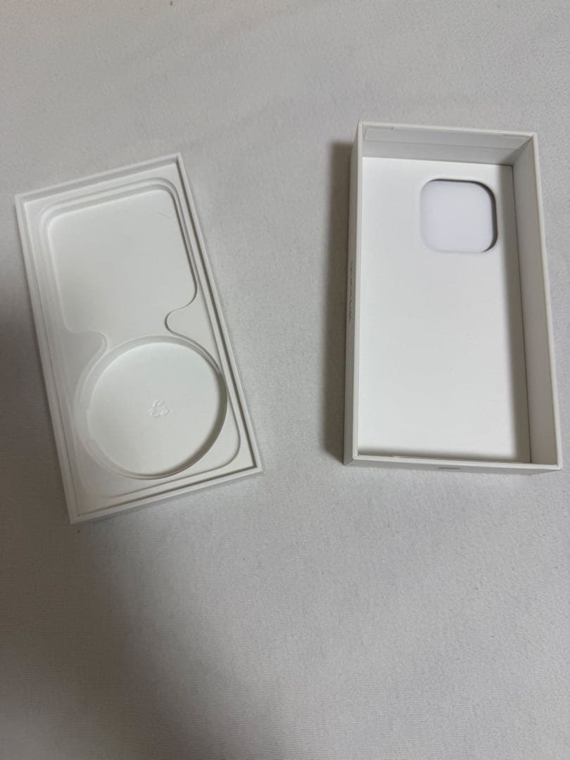 iPhone 15 Pro 128gb ホワイトチタニウム