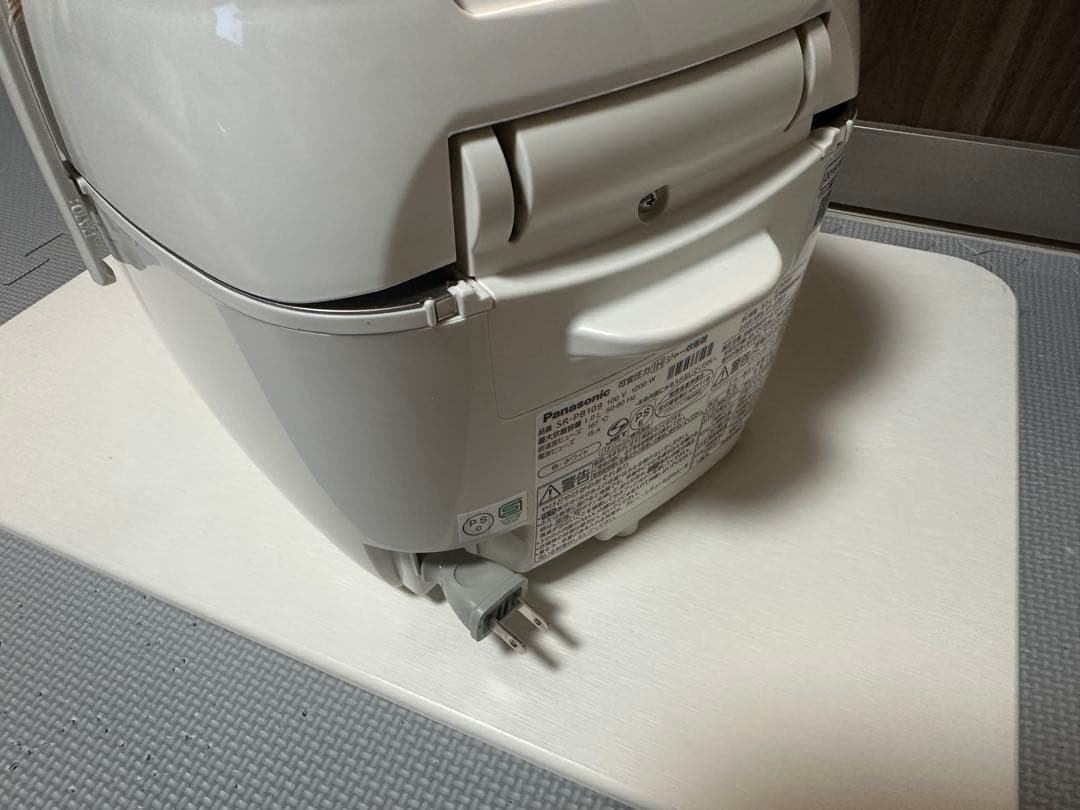 Panasonic 可変圧力炊飯器 SR-PB109