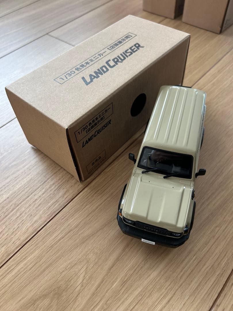 1/30 色見本ミニカー 全色セット ランドクルーザー　70 3色セット 非売品