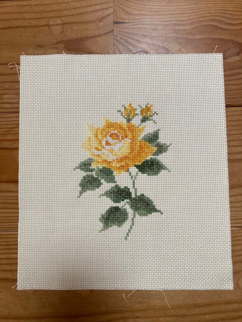 12か月の花　クロスステッチ完成品12枚セット マリー・カトリーヌ　コレクション