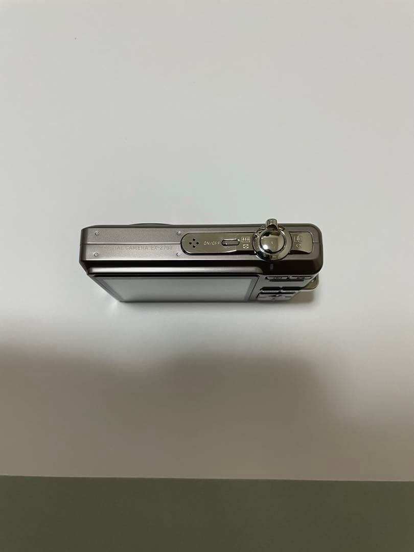 【美品】EXILIM EX-Z700GY 7.2 MEGA PIXELS