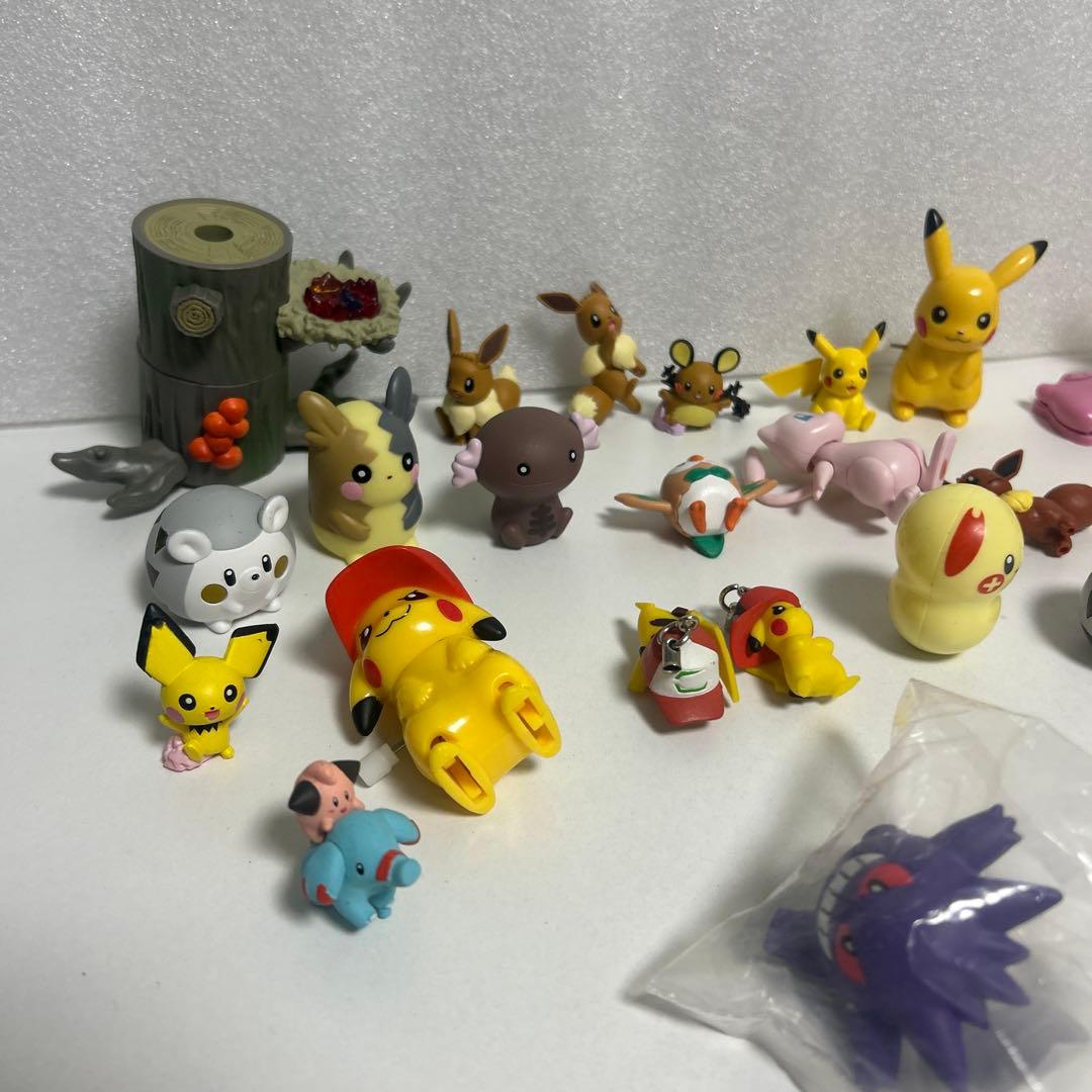 ポケットモンスター　ポケモン　モンコレ　グッズ　　カプセルトイ　指人形
