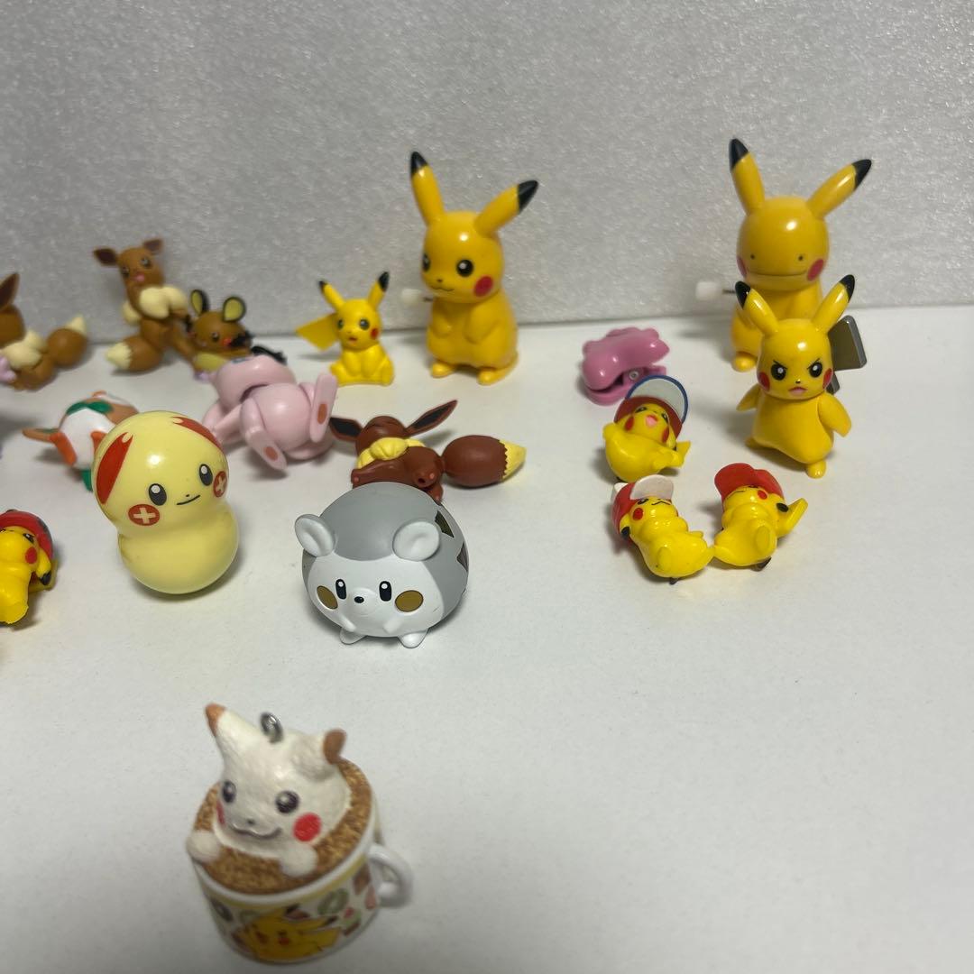 ポケットモンスター　ポケモン　モンコレ　グッズ　　カプセルトイ　指人形