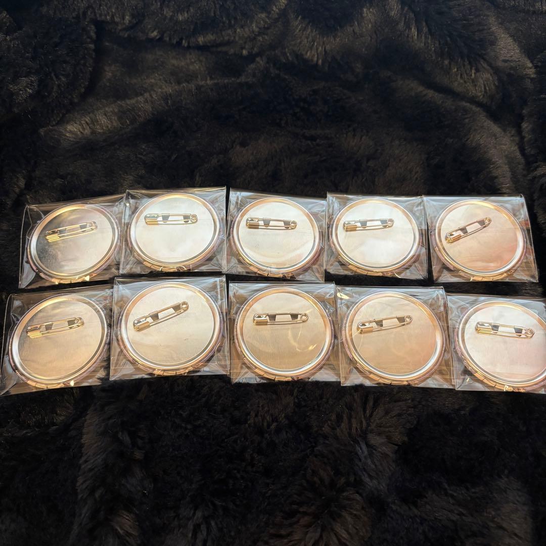 黒執事 葬儀屋 缶バッジ ビターラビット カフェ