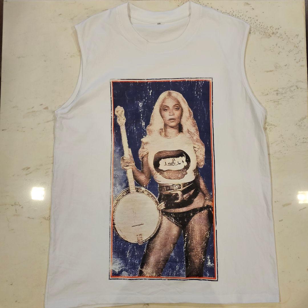 ビヨンセ COWBOY CARTER ツアーグッズ＋未使用Tシャツ3枚付き