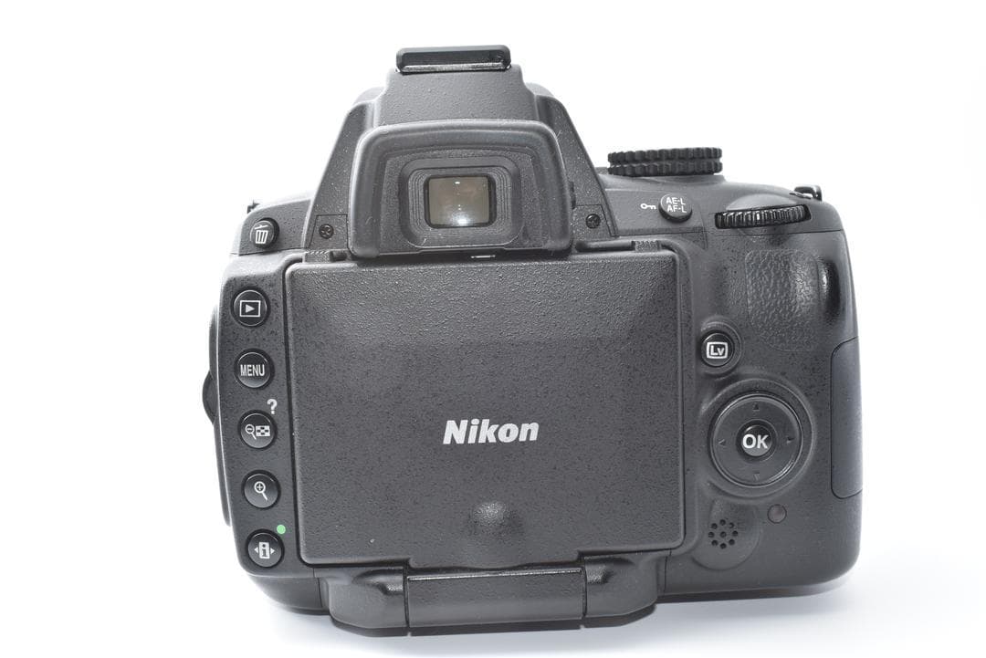 ☆ショット数5200回☆ ニコン Nikon D5000 デジタル一眼レフカメラ