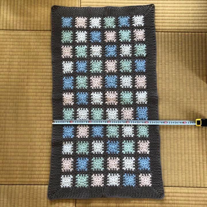 グラニースクエア ひざ掛け　ブランケット　マット　ハンドメイド　かぎ針編み